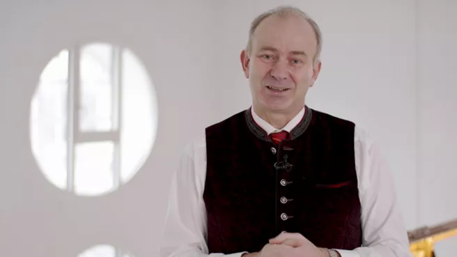 Video message of the Dean Becker at the start of the new year