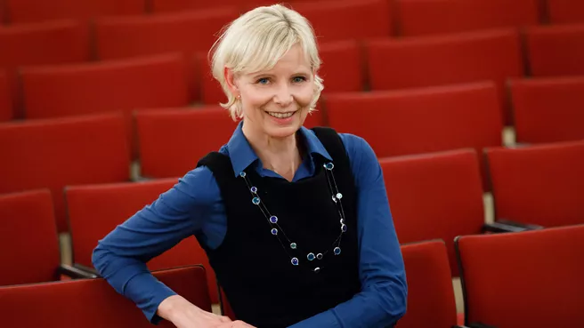 Portrait von Frau Prof. Somoza Direktorin des Leibniz-Instituts für Lebensmittel-Systembiologie an der Technischen Universität München (LSB) und Professorin für Nutritional Systems Biology der Technischen Universität München (TUM)