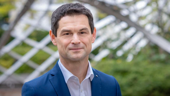 Prof. Dr. Michael Pester