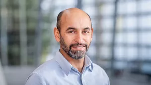 Porträt von Prof. Mohsen Zare 