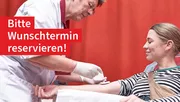 Junge Frau beim Blutspenden