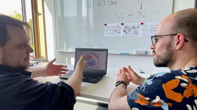 Wissenschaftler bei der Arbeit