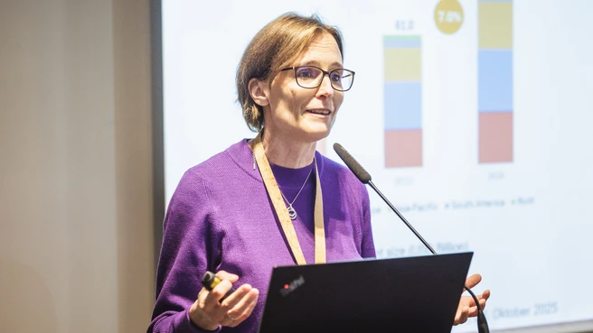 Ute Weisz, Professorin für Plant Proteins and Nutrition