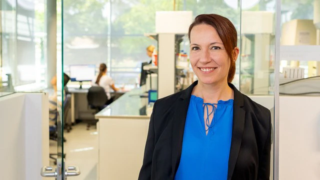 Porträt Prof. Melanie Schirmer