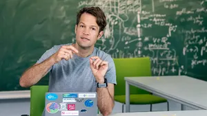 Fabian Theis, Professor für die Mathematische Modellierung biologischer Systeme