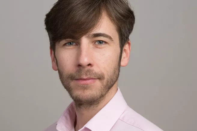 Dr. Javier Perez-Vaquero Lehrstuhl für Systemverfahrenstechnik