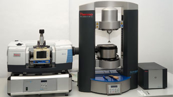 FTIR spectroscopy-coupled rheometer