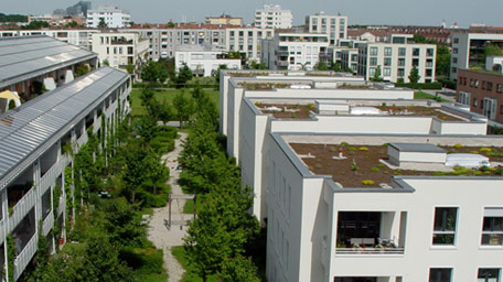 Stadtlandschaft mit Grünflächen